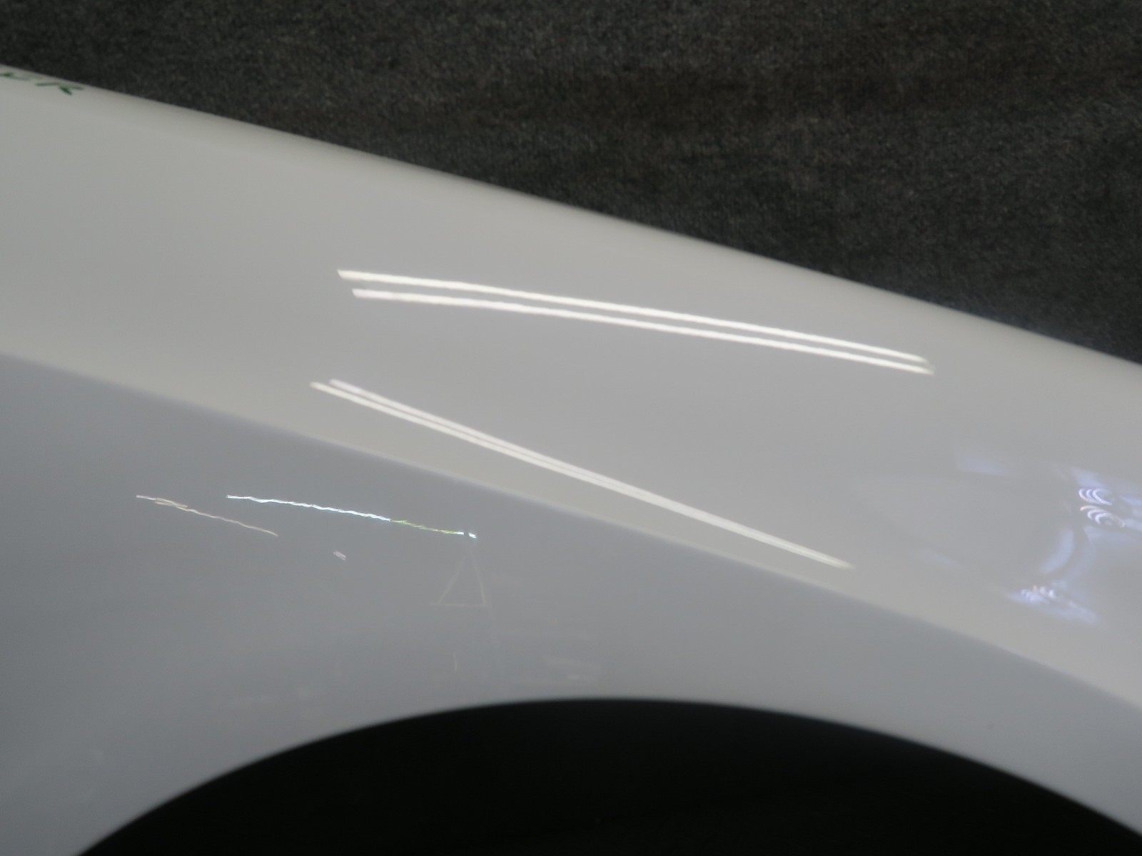 Bentley Continental GT 2003-2010 Front Right Cover panel White