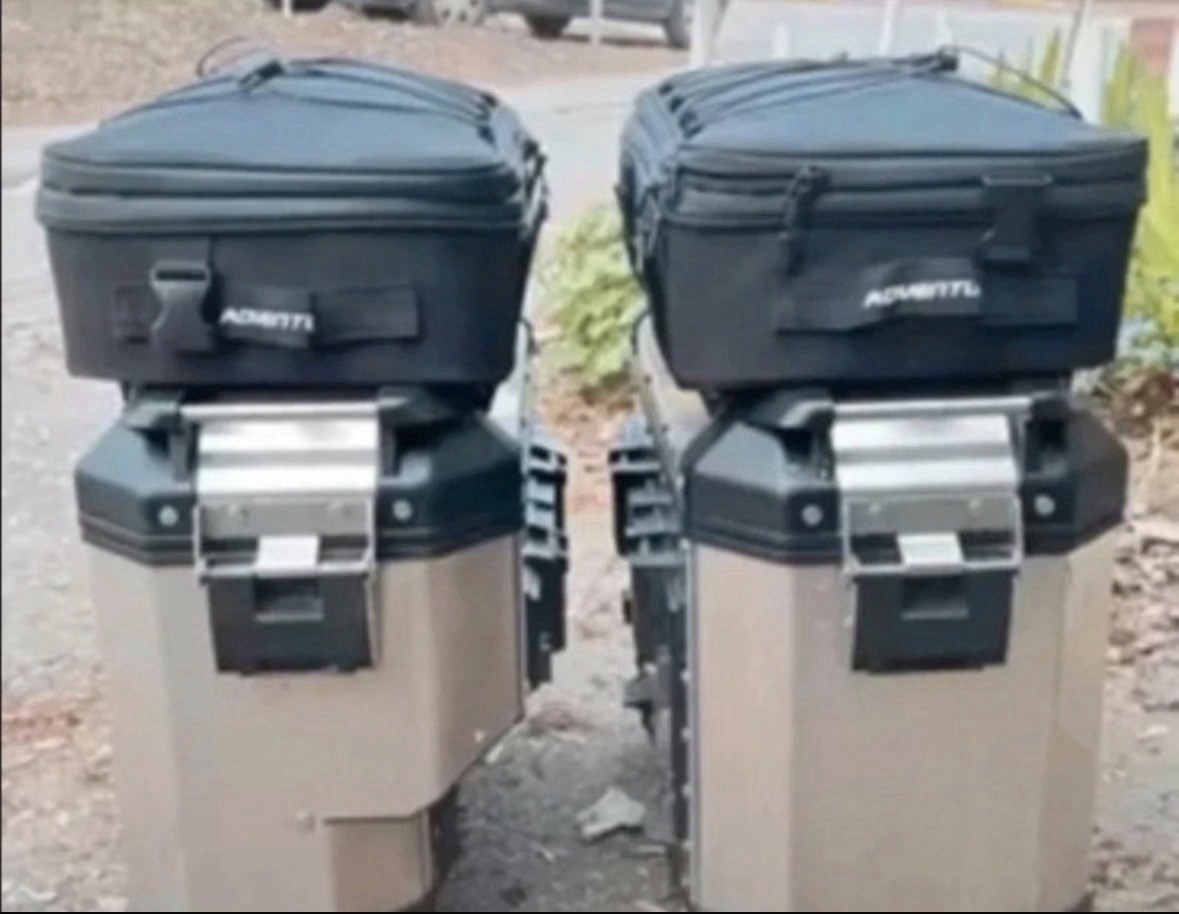 Borse Laterali da Moto – Set 2pz – Espandibili – Impermeabili – Universali