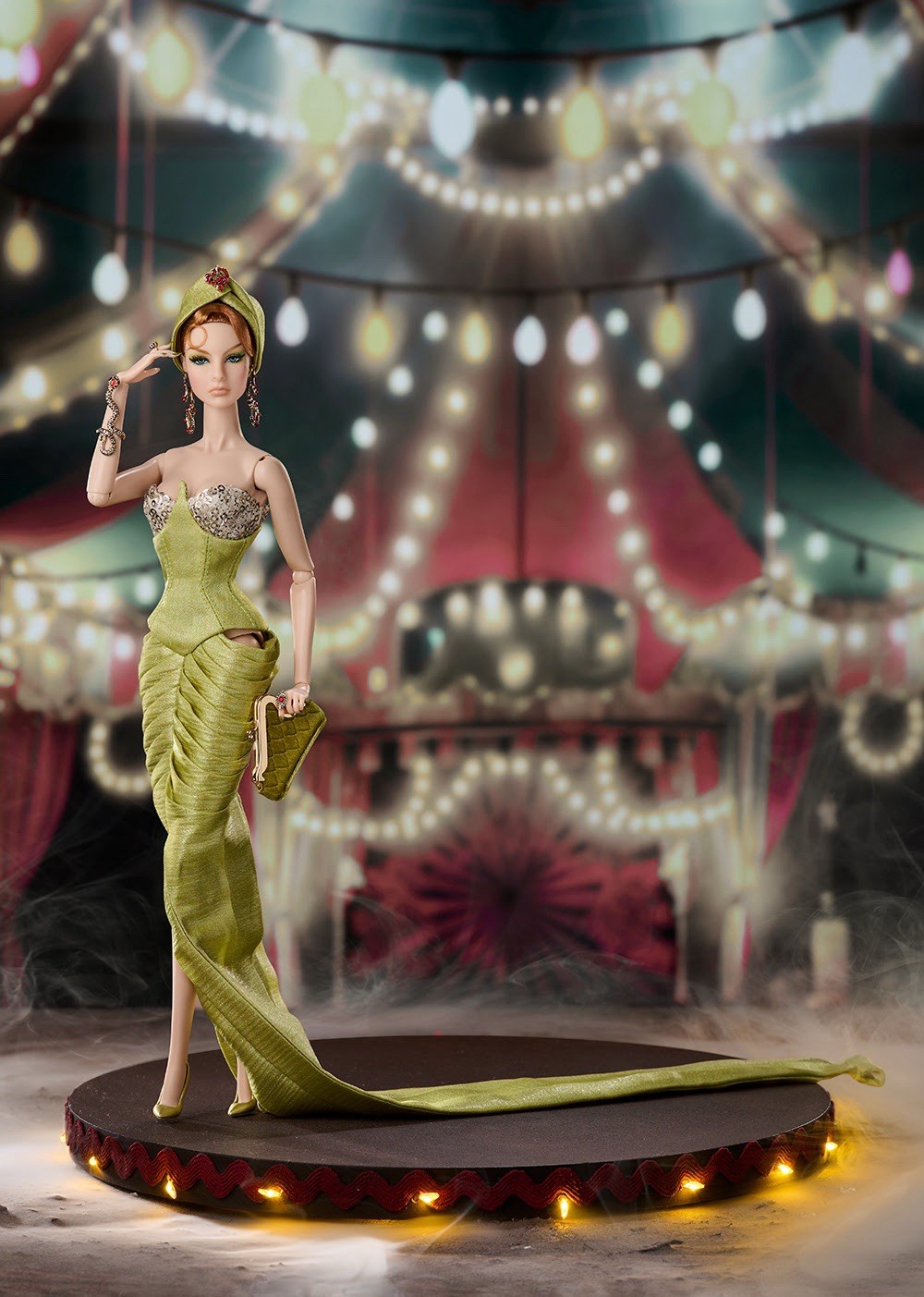 2025 NRFB Fashion Royalty Charmeuse de Serpents Baroness Agnes Von Weiss Doll