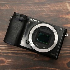 Sony A6000 ILCE-6000 Digital Camera Shuttercount 27875 [Eccellente + 5] #7245