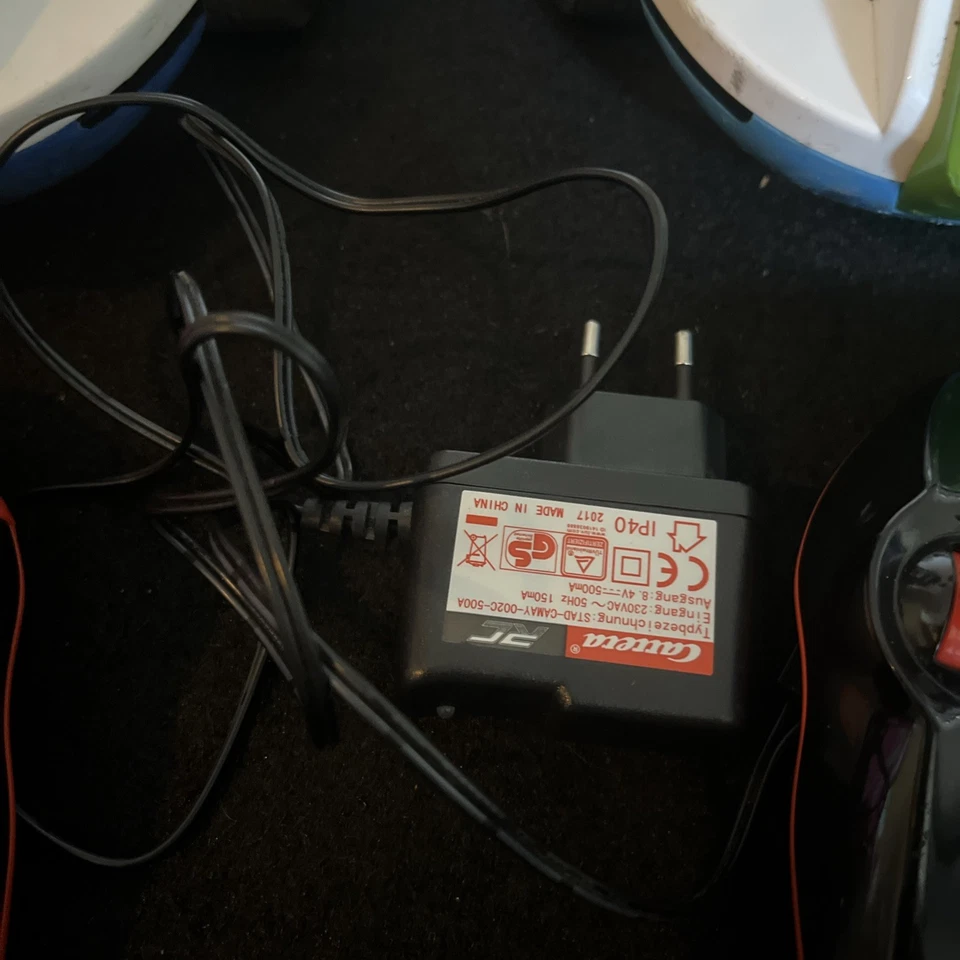 Carrera RC Maio und Joshi Cart mit Fernbedienungen und Akkus - Bild 2 von 4