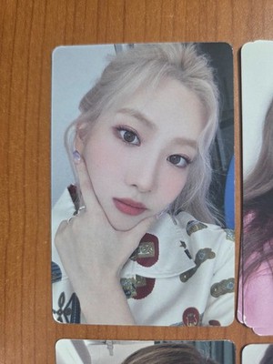 Kimlip Choerry Loona Makestar POB Photocard Album 