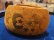 VTG Wood Carved Coasters and Holder With design on both sides of coaster holder