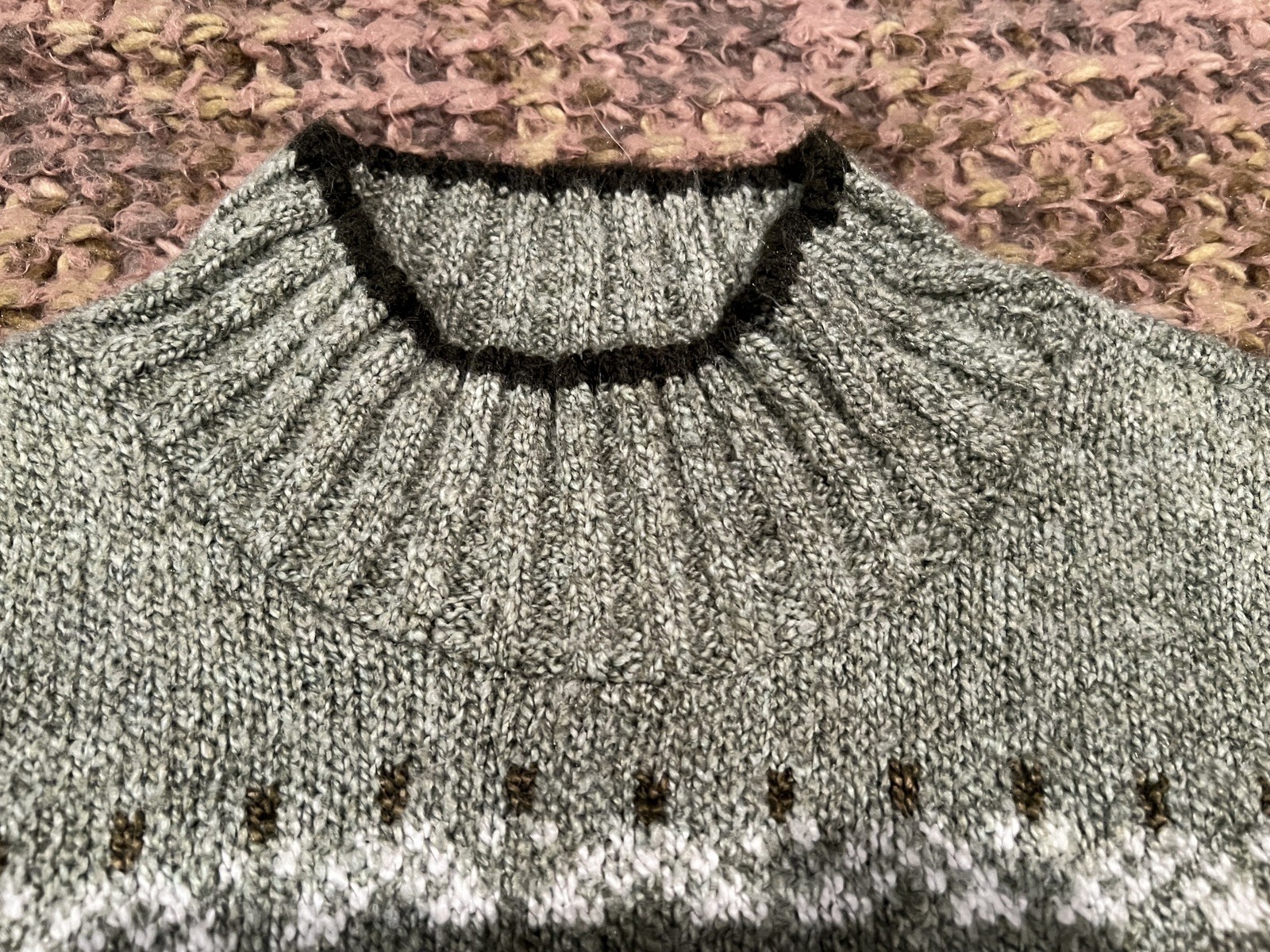 Classic Elements Woman’s Sweater, medium, green p… - image 4