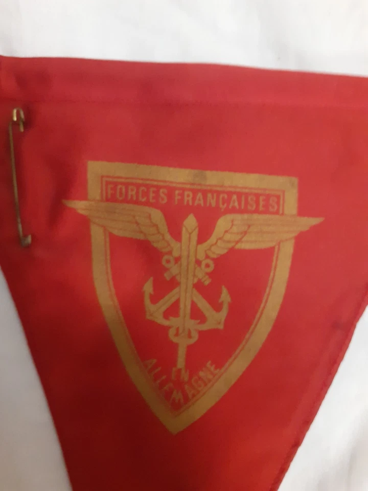Fanion du centre d'entraînement commando des Forces françaises en Allemagne-FFA - Photo 4/4