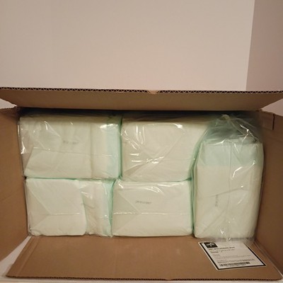 Medline Deluxe Fluff & Polymer Underpads, 23x36'', 75 ct. Bed Pads #MSC282060LBVA