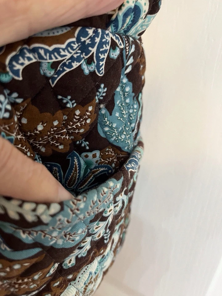 Vera Bradley “JAVA BLUE”  Small Duffel GYM Bag,.  Retired And Rare Pattern. - Image 2 of 4