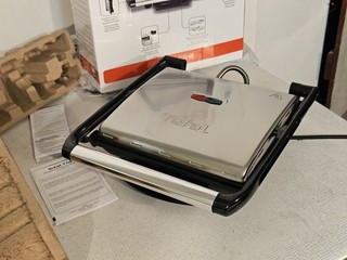 Tefal Kontaktgrill GC241D 2000 Watt Edelstahl Antihaft Silber Neu mit OVP !!!