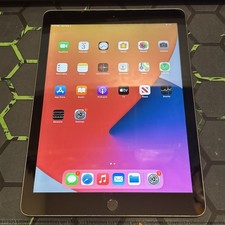 Apple iPad 5th Gen A1822 9.7" 32GB Wi-Fi MP2F2LL/A