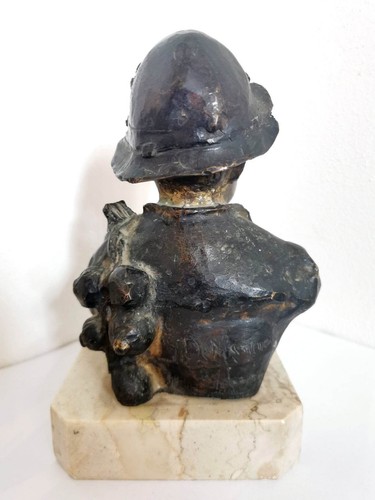 Scugnizzo in bronzo dorato firmato Giovanni De Martino dei primi del '900 - Foto 3 di 12
