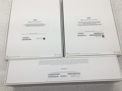 Apple iPad 7. Gen. 32GB X 2 & IWatch - Series 3 Lot of 3 Boxes & Inserts only.  - Bild 6 von 12