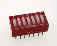 Greyhill 76RSB07S, 7 Position 14 Pin Recessed Rocker Sealed Thru-Hole DIP Switch