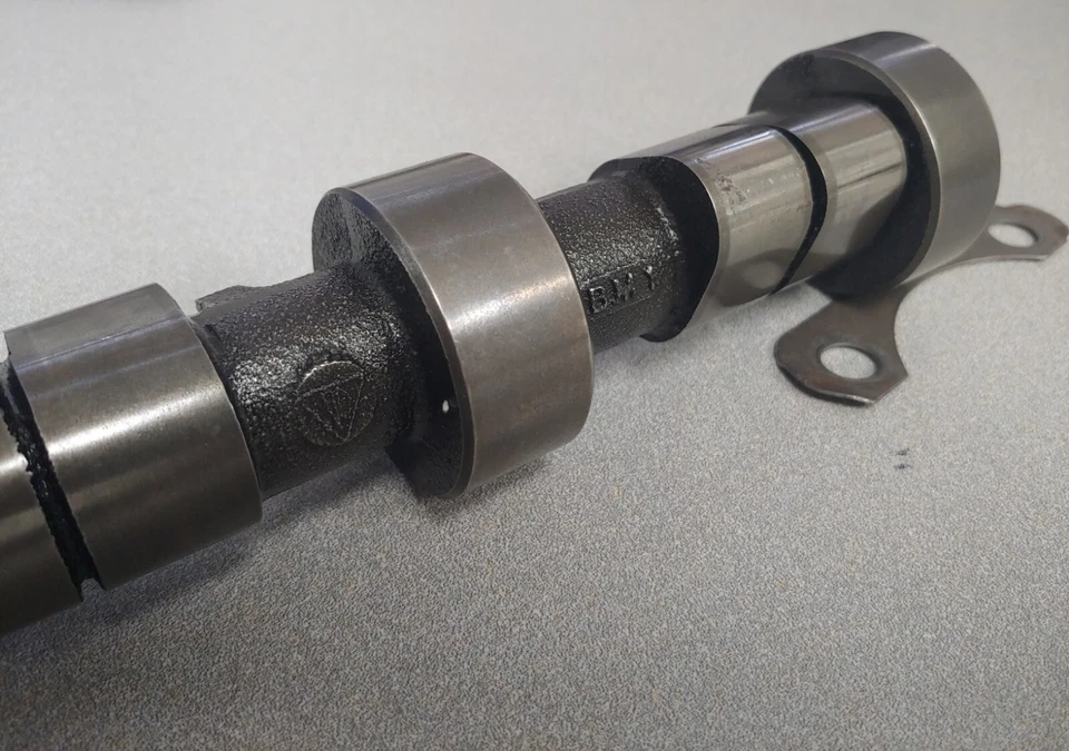 USED ORIGINAL GENUINE PORSCHE 911SC RIGHT CAMSHAFT 1978-81 #73 PITTED - Изображение 4 из 4