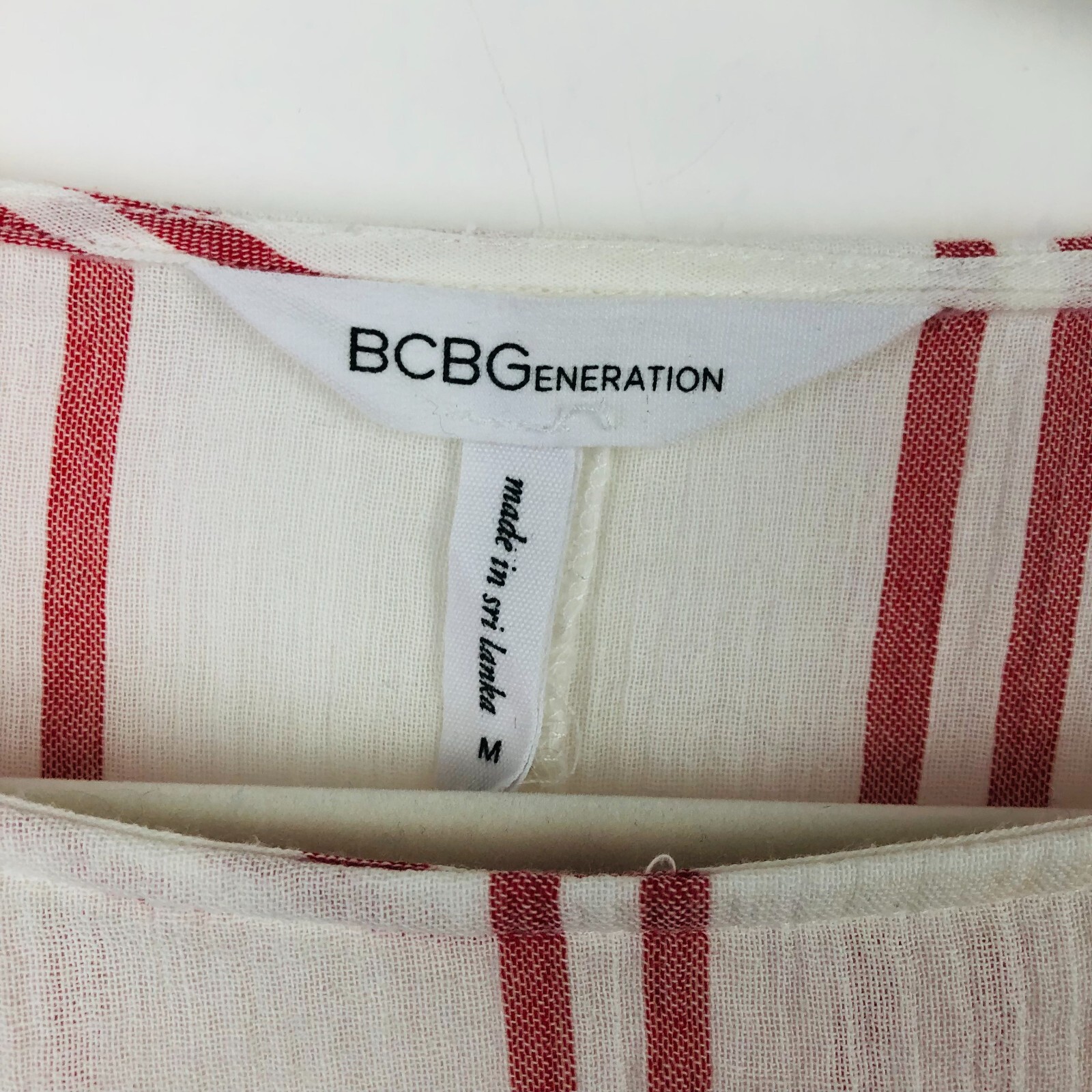 BCBGeneration Flutter Sleeve Crop Top Medium - image 10