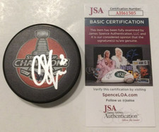 CHANDLER STEPHENSON SIGNED 2018 STANLEY CUP HOCKEY PUCK W/ CASE CAPITALS JSA COA