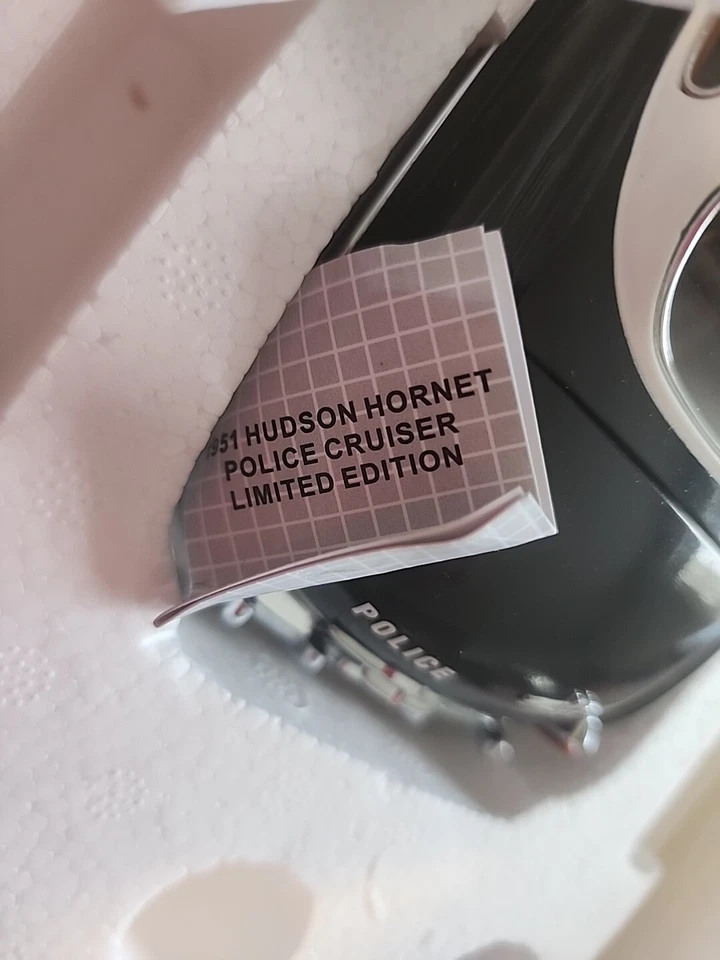 FranklinMint 1951 Hudson Hornet Police Cruiser Limited Edition  - Image 3 of 4