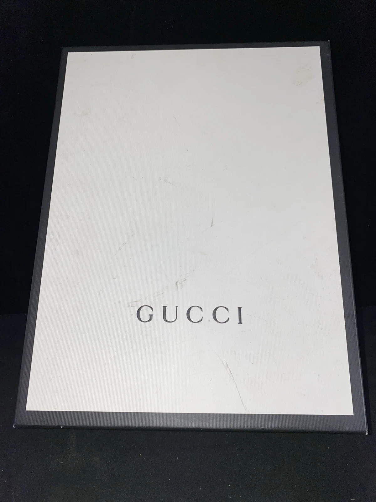 Boîte à sandales Gucci seule bon état 