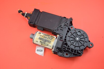 Y22 VOLKSWAGEN BEETLE CONVERTIBLE LEFT DRIVER SIDE WINDOW