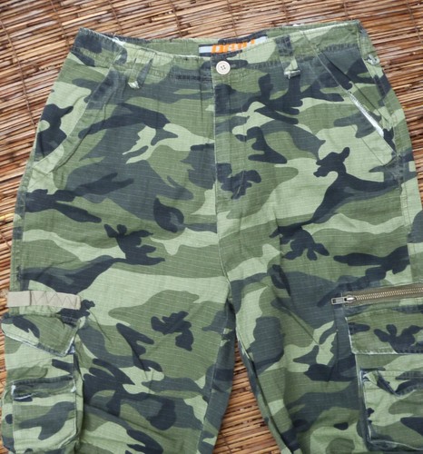DRILL BOYS WEAR LITE COTTON TWILL CAMO CARGO PANTS SZ 18 MANY POCKETS LIST $30 - Picture 3 of 5