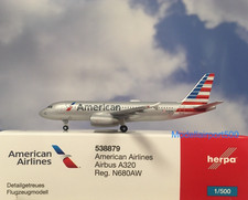 Herpa Wings 1:500  Airbus A320 American Airlines N680AW  538879 Modellairport500