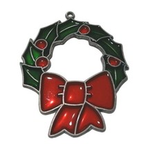 Vintage Stained Glass Holly Berry Wreath Green Suncatcher 3" Christmas Ornament