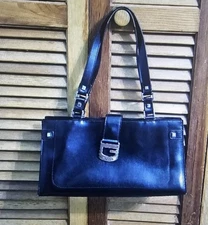 Vintage Guess Women's Black Synthetic Leather Handbag