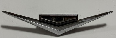1962-63 Chevrolet Impala Fender V Emblem 3791999 C-1 Chevy Nova | eBay