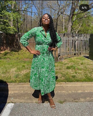 slim fit dress slacks ZARA. Green floral midi dress. XS – Hibuy market main image 1