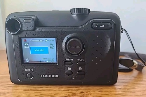 Toshiba Digital Still Camera PDR-M71 3.2 Mega Pixels WORKS Case Memory Cards - Picture 5 of 24