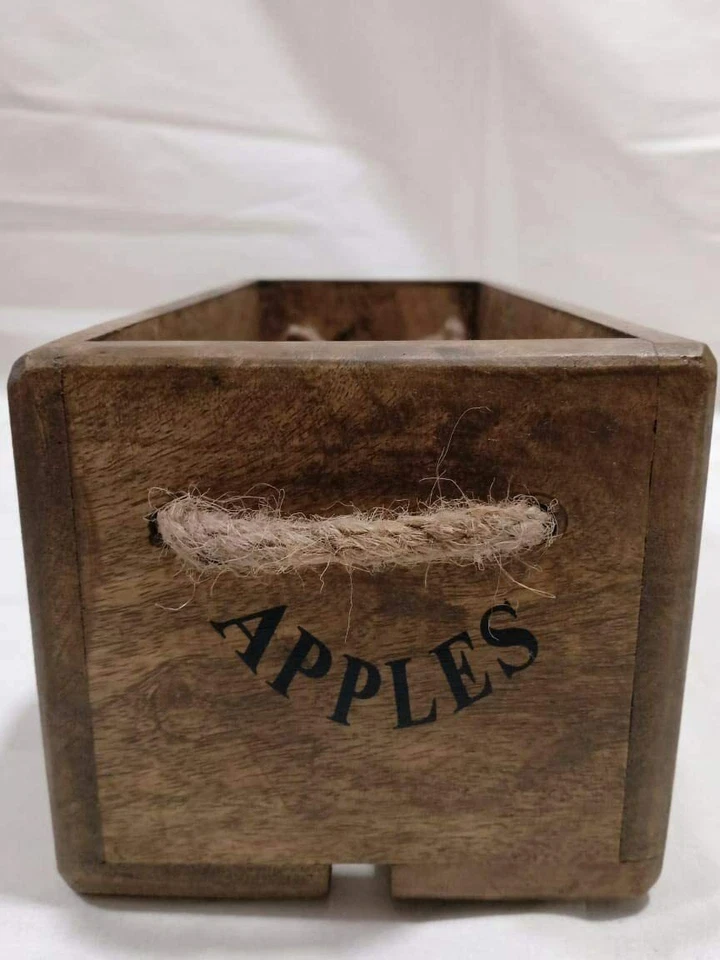Vintage Style SPITALFIELDS With Rope Handles Wooden Box Hand made (small) - Image 3 of 4