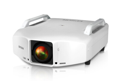 Epson Beamer EB-Z9870U 8700 Lumen 1920x1200 FULL HD sehr lichtstark NEUWERTIG