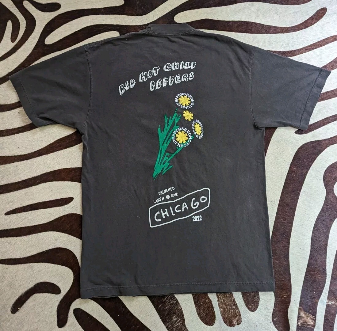 RED HOT CHILIPEPPERS Tシャツ 2022年 Red Hot Chili Peppers 2022 Tour T-Shirt Brand New W/ Tags