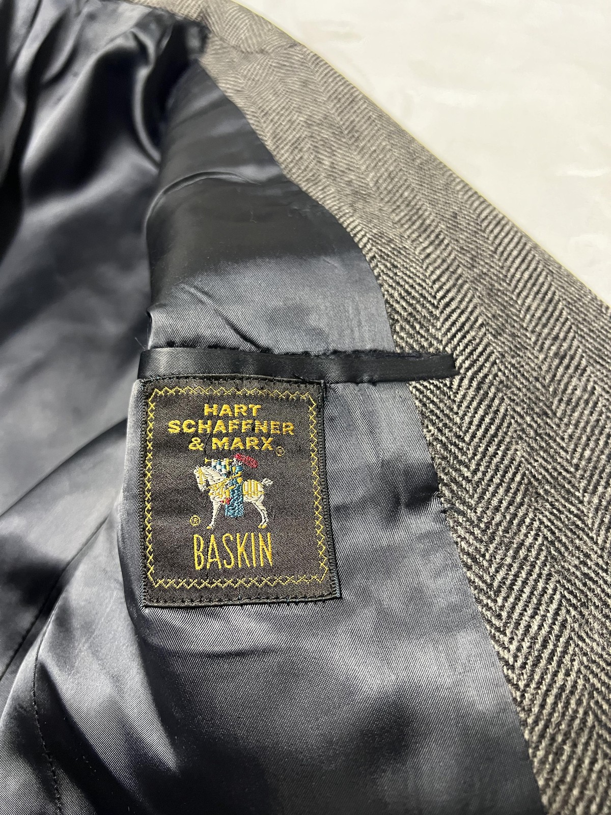 Vintage Hart Schaffner & Marx Coat Men L Gray Herringbone Wool Overcoat 80s USA