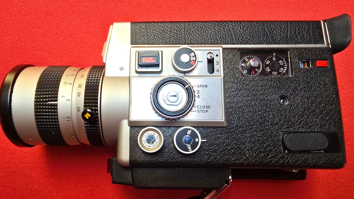 CANON AUTO ZOOM 814 ELECTRONIC / MINT / ORIGINAL BOX / EVERYTHING