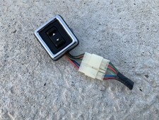 86 87 88 89 90 91 Mitsubishi Montero Passenger Electric Power Window Door Switch
