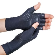 antiarthritis-pain-compression-gloves-with-high-percentage-of-copper