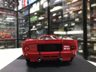 ミニカー1/18 Ferrari 330 P4 Ferrari 330 P4 - 1967 Le Mans - 2nd Place - Class Winner