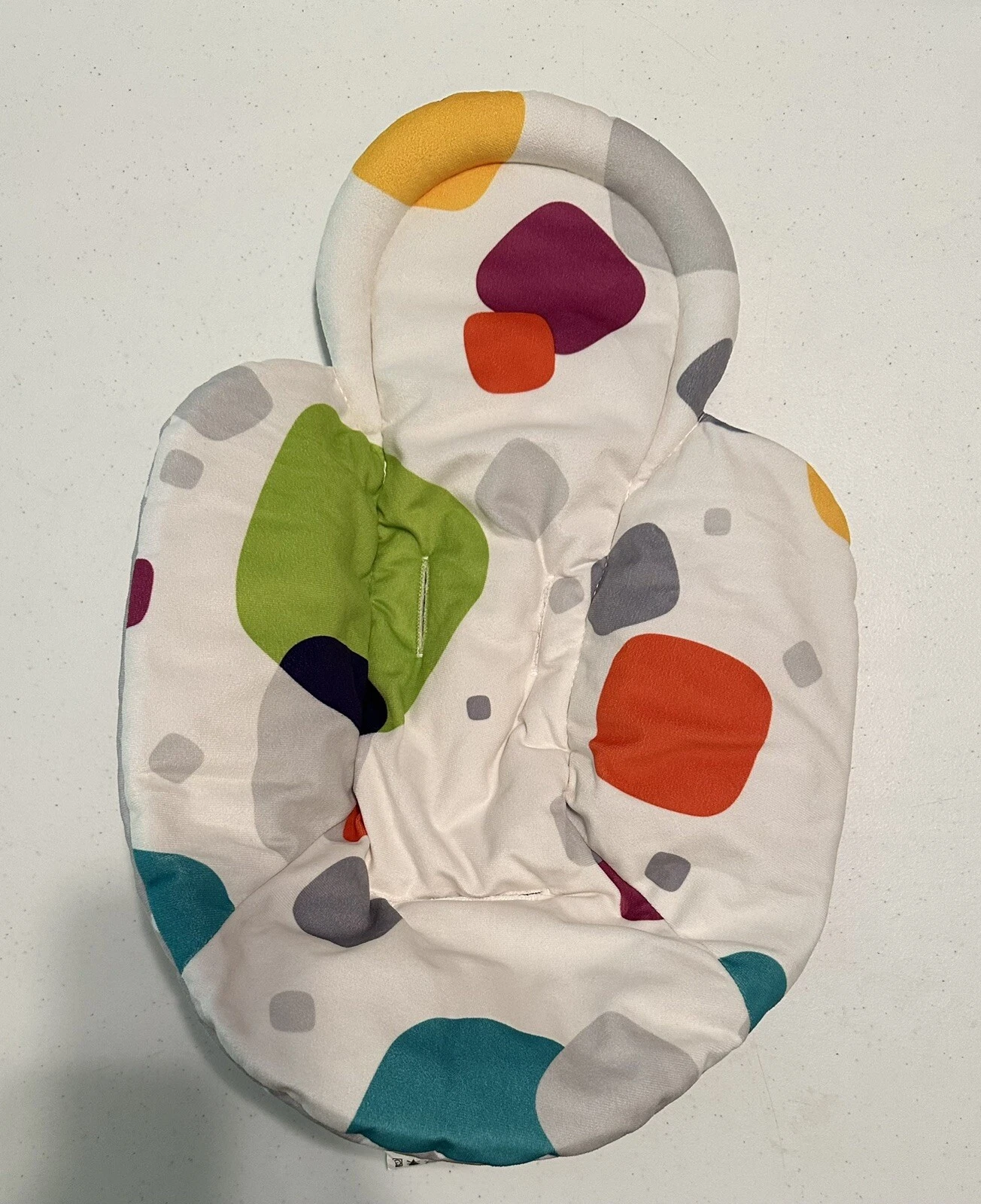4Moms Mamaroo Baby Newborn Plush Insert  REVERSIBLE  multicolor