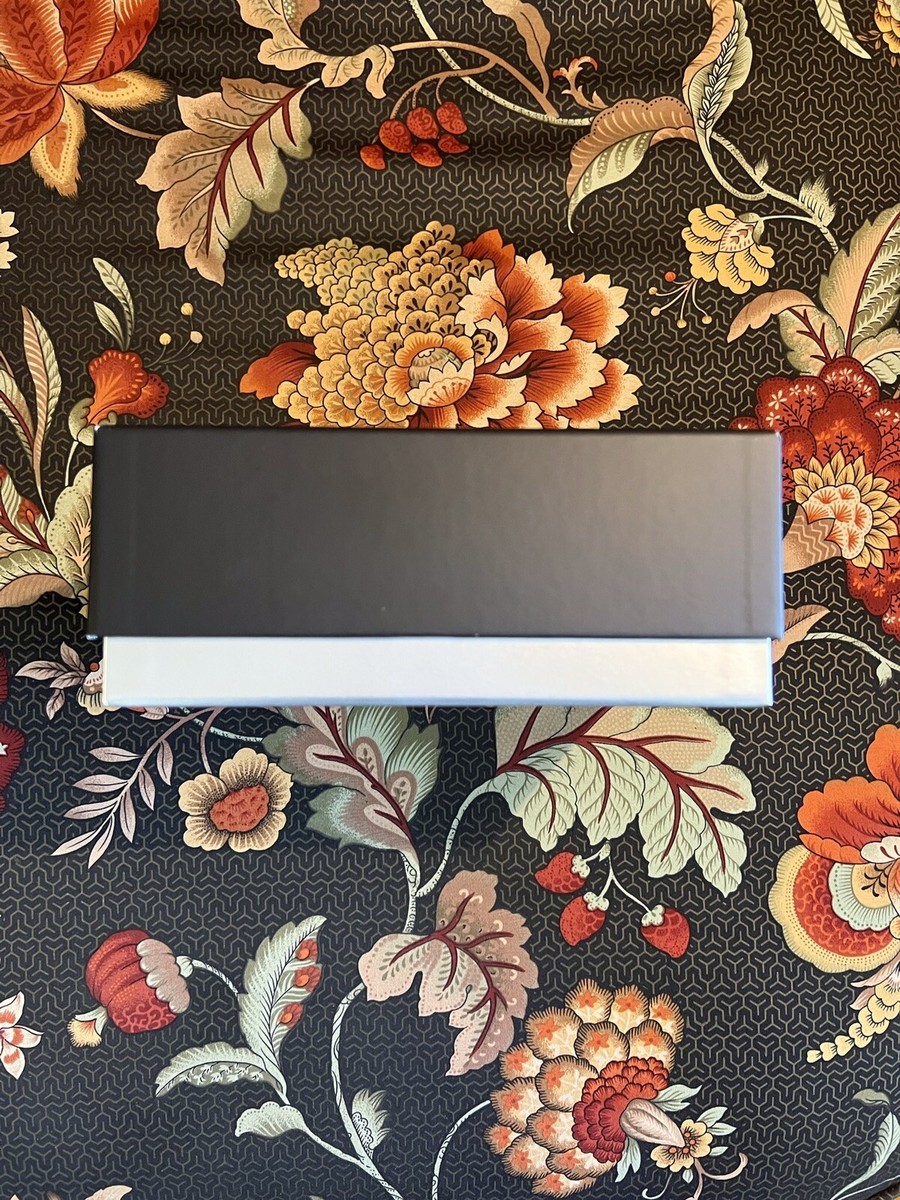 Dior - Empty Authentic Gift Box 8.5 Dior - Empty Authentic Gift Box 8.5