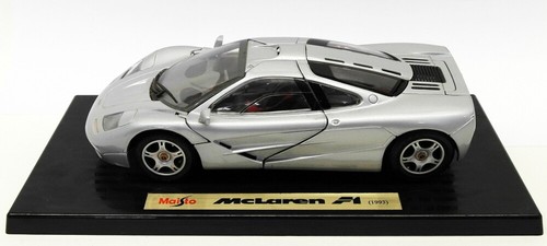 Maisto 1/18 Scale Model Car 31810 - 1993 McLaren F1 - Silver - Picture 4 of 5