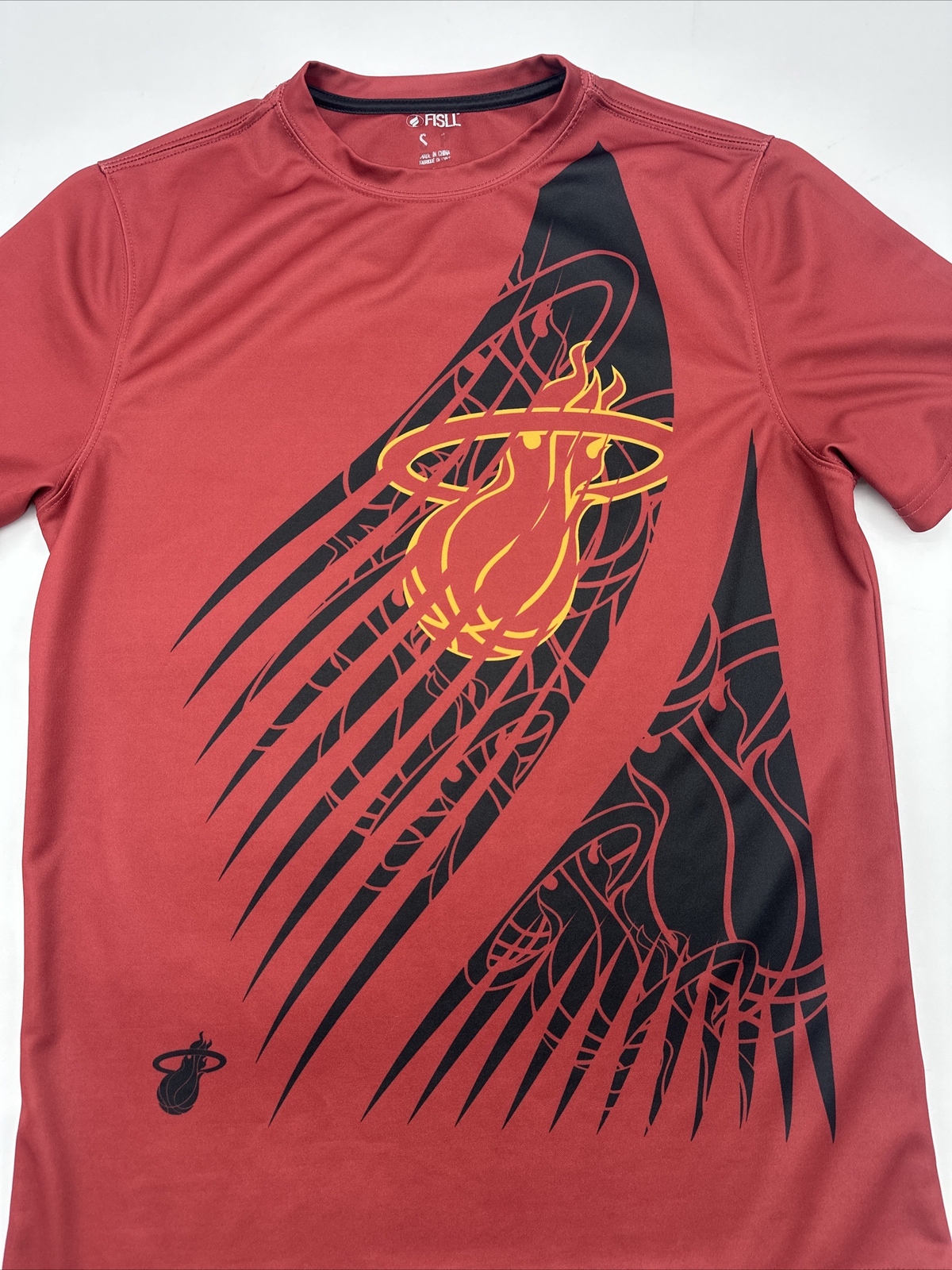 Miami Heat T-Shirt Men Small Red Fisll Basketball NBA …#1878