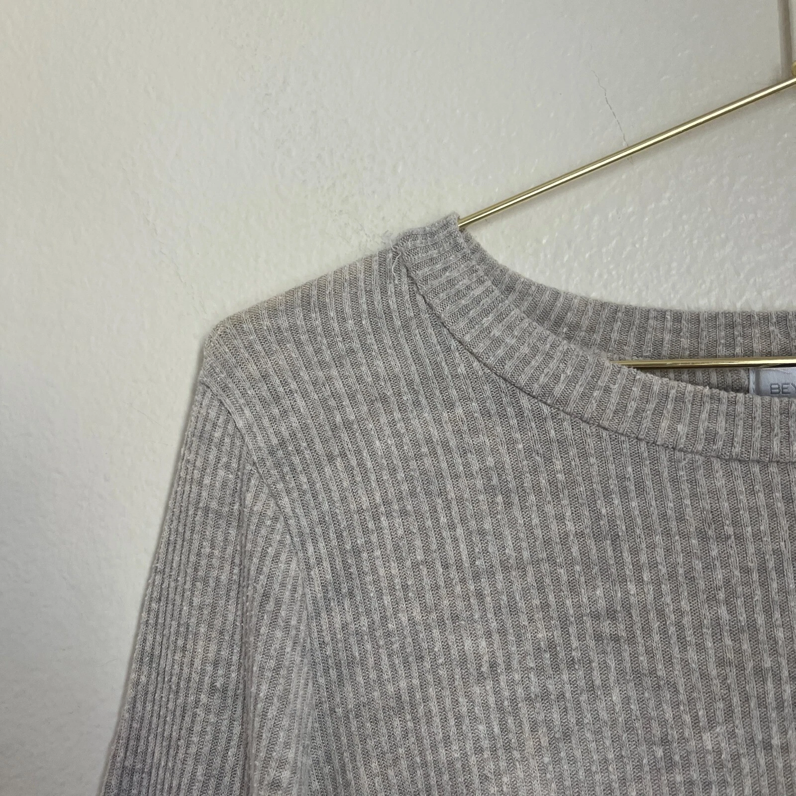 beyond-yoga your line side-button oatmeal heather shirt