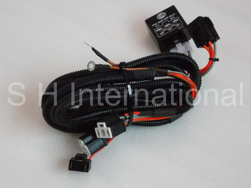 Hella 329.317-001 H4 Headlight Headlamp Relay With Wiring Harness 90/100W - Image 3 of 4
