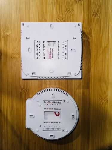PRO1 Thermostat A/C Heat Control Touchscreen IAQ 955WH + Base Module 2 PC $389 - Picture 9 of 11