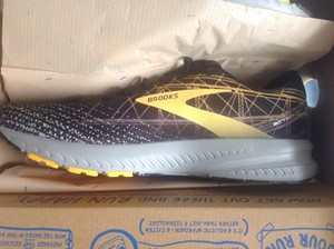 brooks brave like gabe launch 7