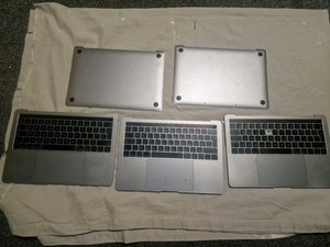 SET BESTEHEND AUS 3X MACBOOK PRO 13" A1706 2016 2017 GRAU HANDAUFLAGE AKKU UNTERE ABDECKUNG UK