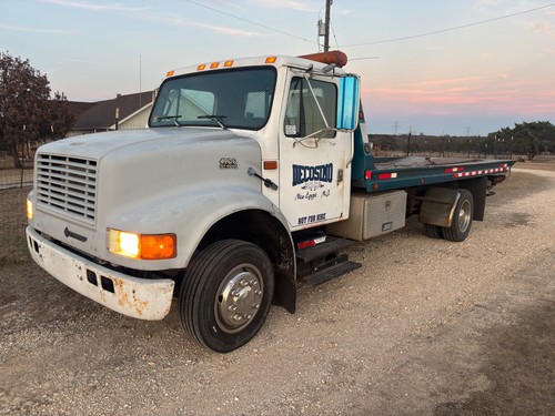 Roll Back, Ready to work , well maintained,New tires, 245K miles