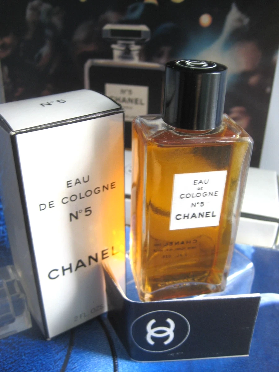 900ml CHANEL N°5 L'EAU 専用ボックス入り非売品ビッグサイズ 900ml CHANEL N°5 L´EAU 専用ボックス入り非売品ビッグサイズ