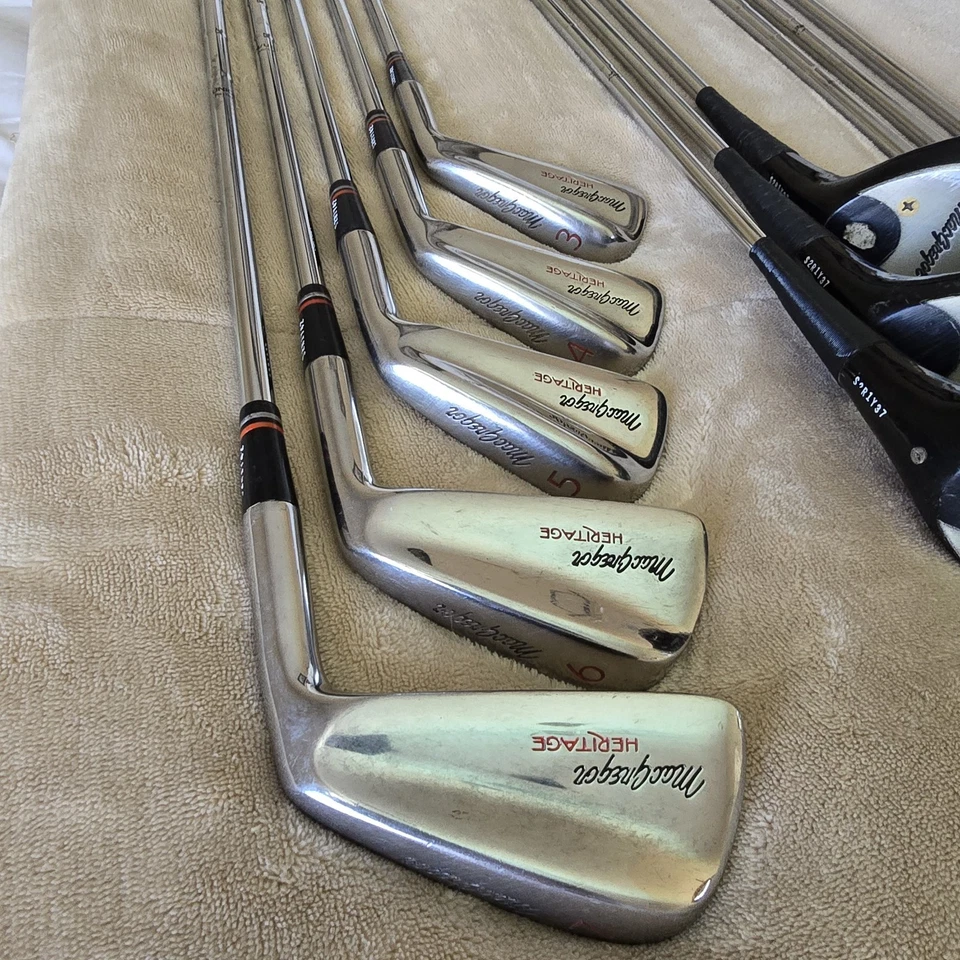 MacGregor Heritage Iron Set, 3-10, Woods, Ladies, RH, L Flex Steel.  - Image 2 of 4