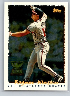 1995 Topps #177 Ryan Klesko CyberStats (Spectralight)